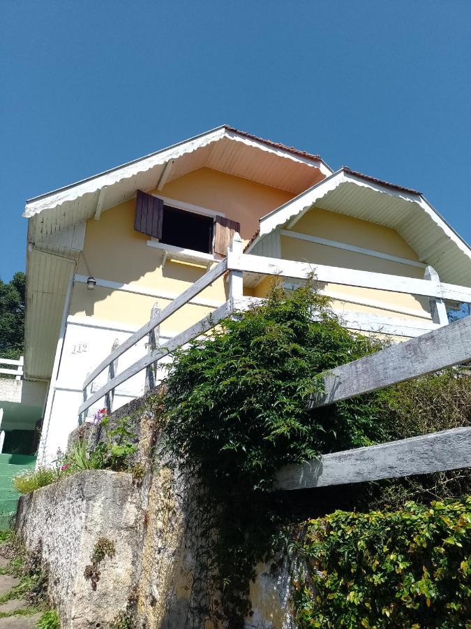 Quartos Para Hospedagem Da Casa Amarela Διαμέρισμα Campos do Jordão Εξωτερικό φωτογραφία