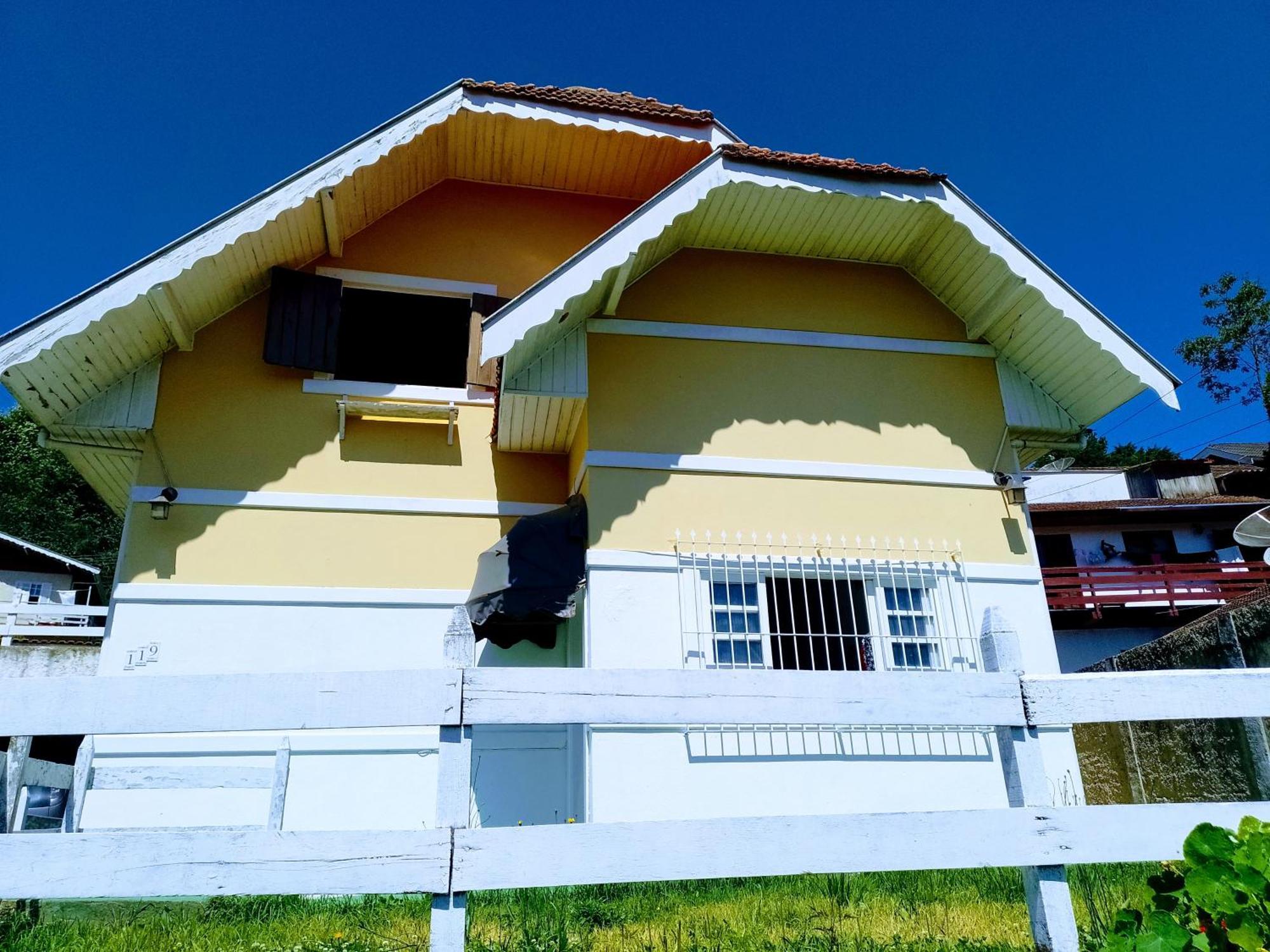 Quartos Para Hospedagem Da Casa Amarela Διαμέρισμα Campos do Jordão Εξωτερικό φωτογραφία