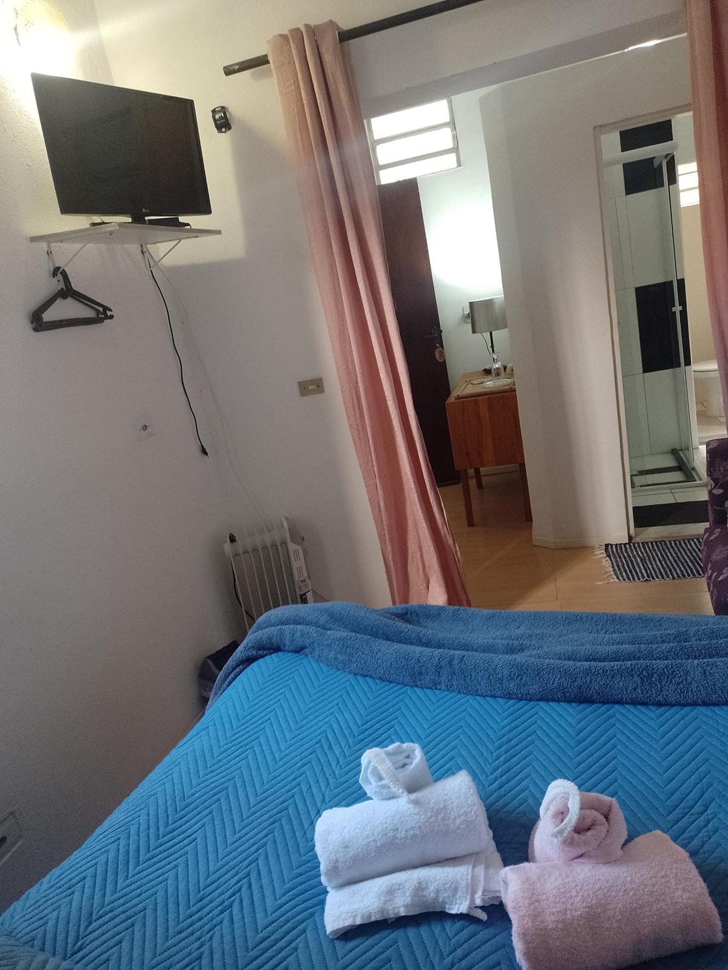 Quartos Para Hospedagem Da Casa Amarela Διαμέρισμα Campos do Jordão Δωμάτιο φωτογραφία